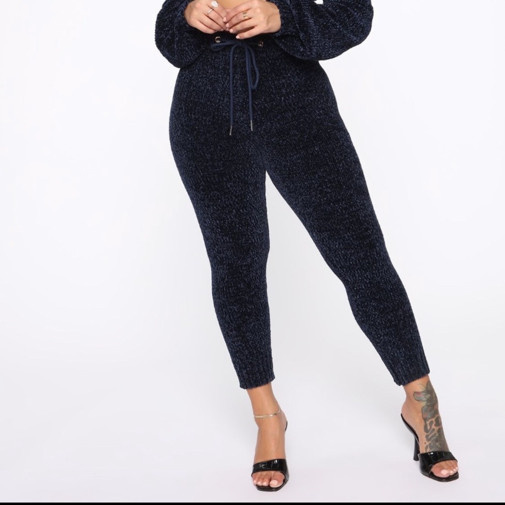 Chill vibes lounge set fashion nova (BRAND NEW) - Picture 2 of 3